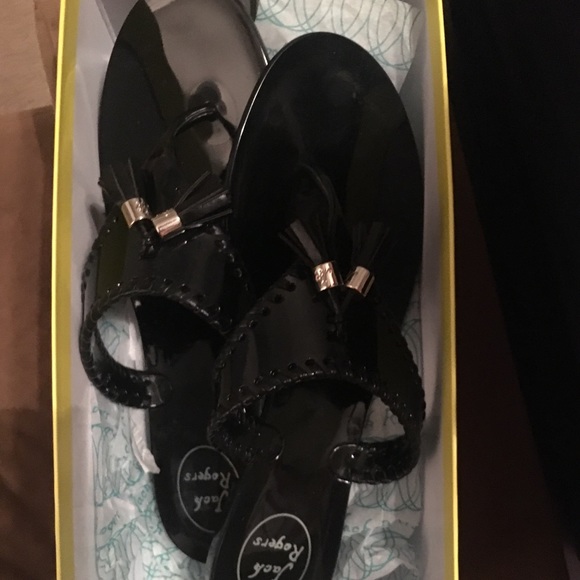 Jack Rogers Shoes - Jack Rogers jellies with tassel